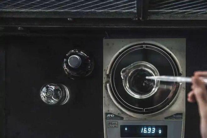 见工艺、香气与城市美学的多重新信号麻将胡了“伊”手快报 月初新意：看(图15)