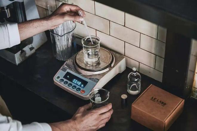 见工艺、香气与城市美学的多重新信号麻将胡了“伊”手快报 月初新意：看(图26)